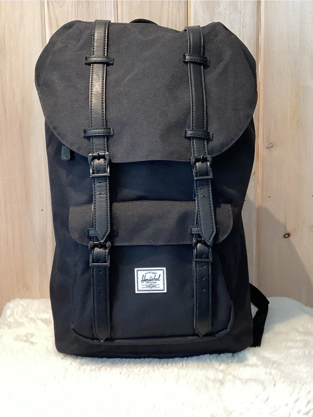 Herschel Little America Backpack with laptop sleeve
